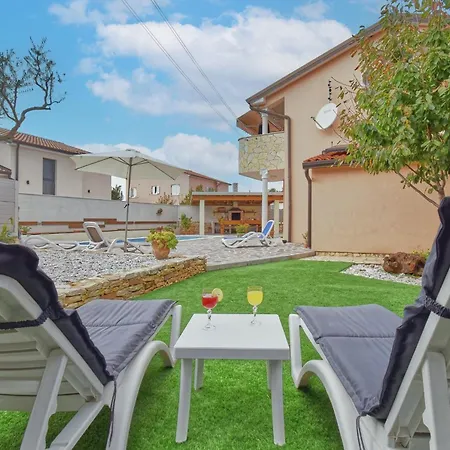 Holiday House Amna